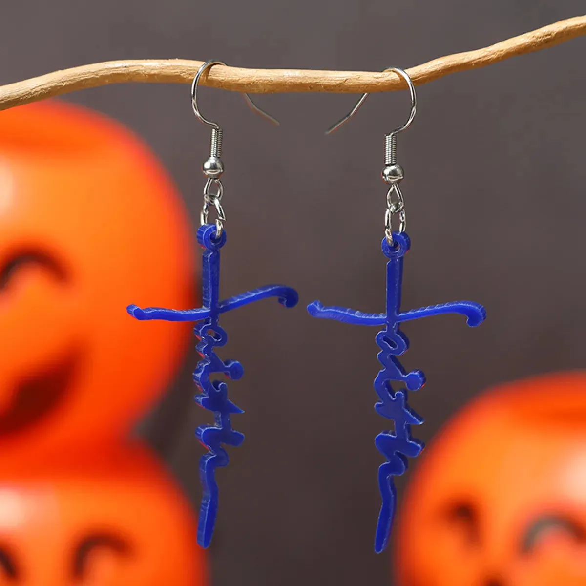 1 Pair Exaggerated Funny Heart Shape Spider Skull Hollow Out Arylic Drop Earrings