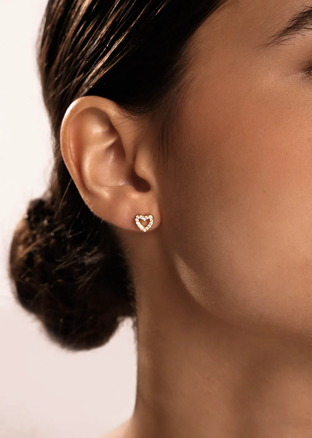 Alma Stud Earring in Gold