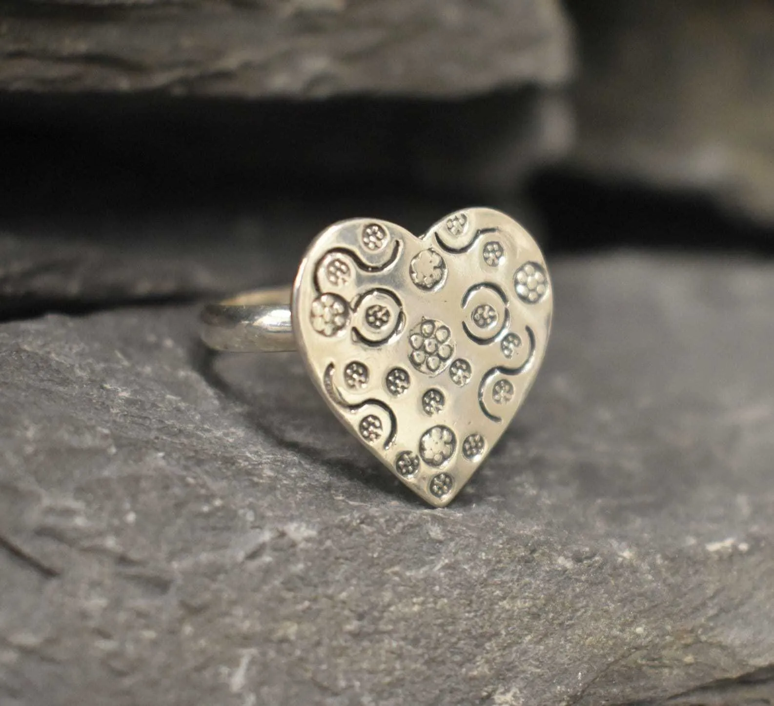Big Heart Ring - Silver Heart Ring, Floral Pattern Heart Ring
