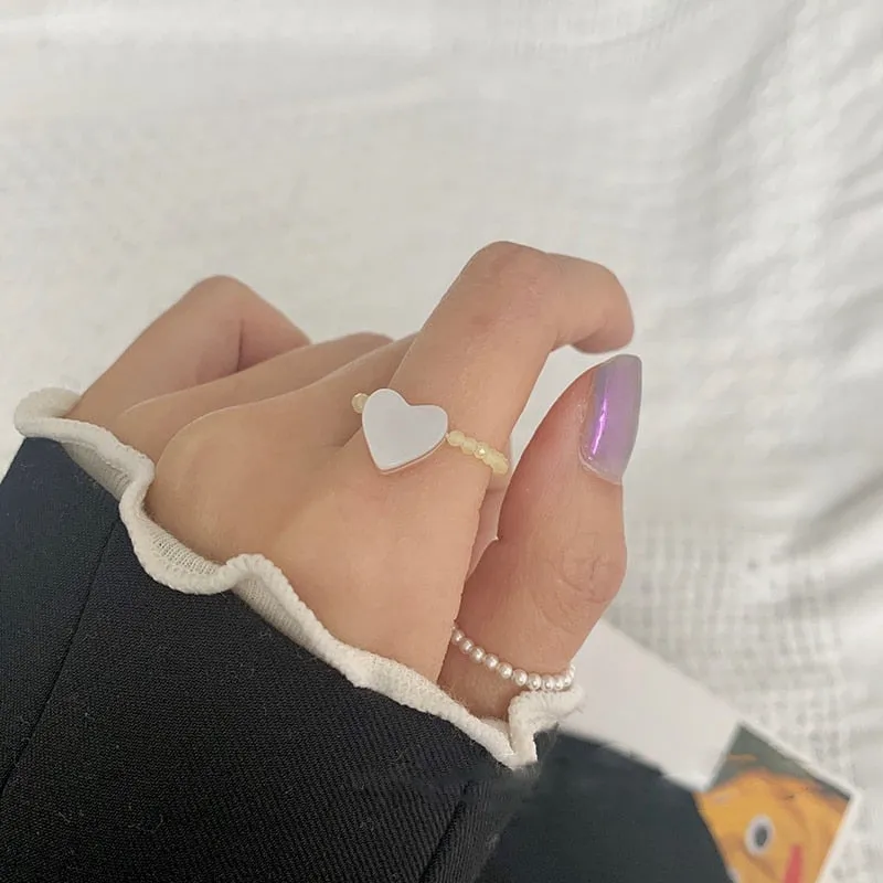 Cute Girls Elegant Heart Shell Mid Finger Knuckle Rings