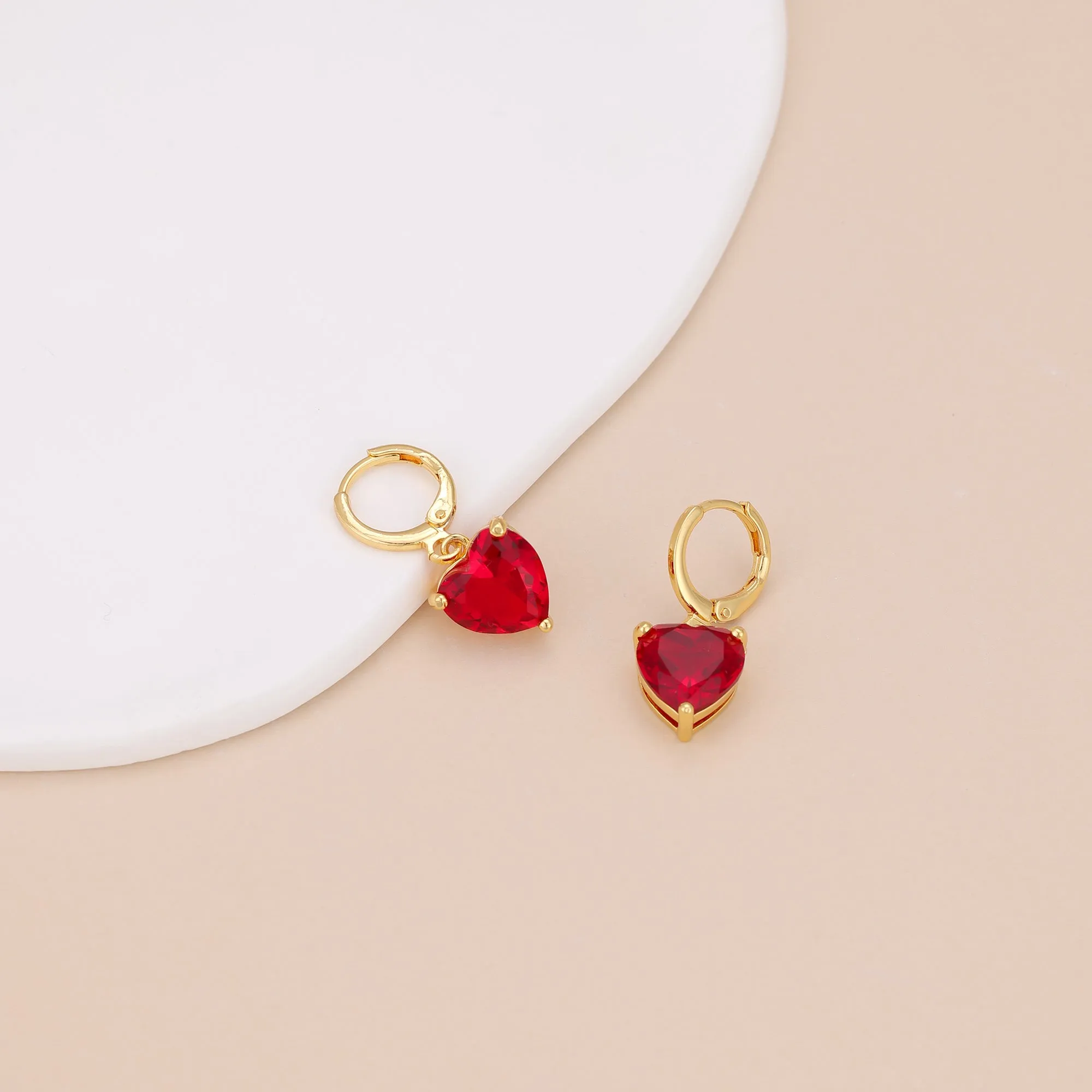 E149 red heart dangle huggie hoop earrings