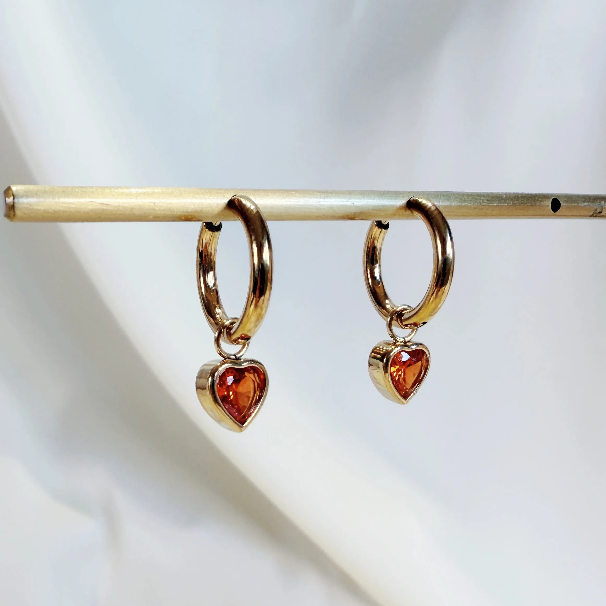 E199 gold dainty heart dangle huggie hoop earrings