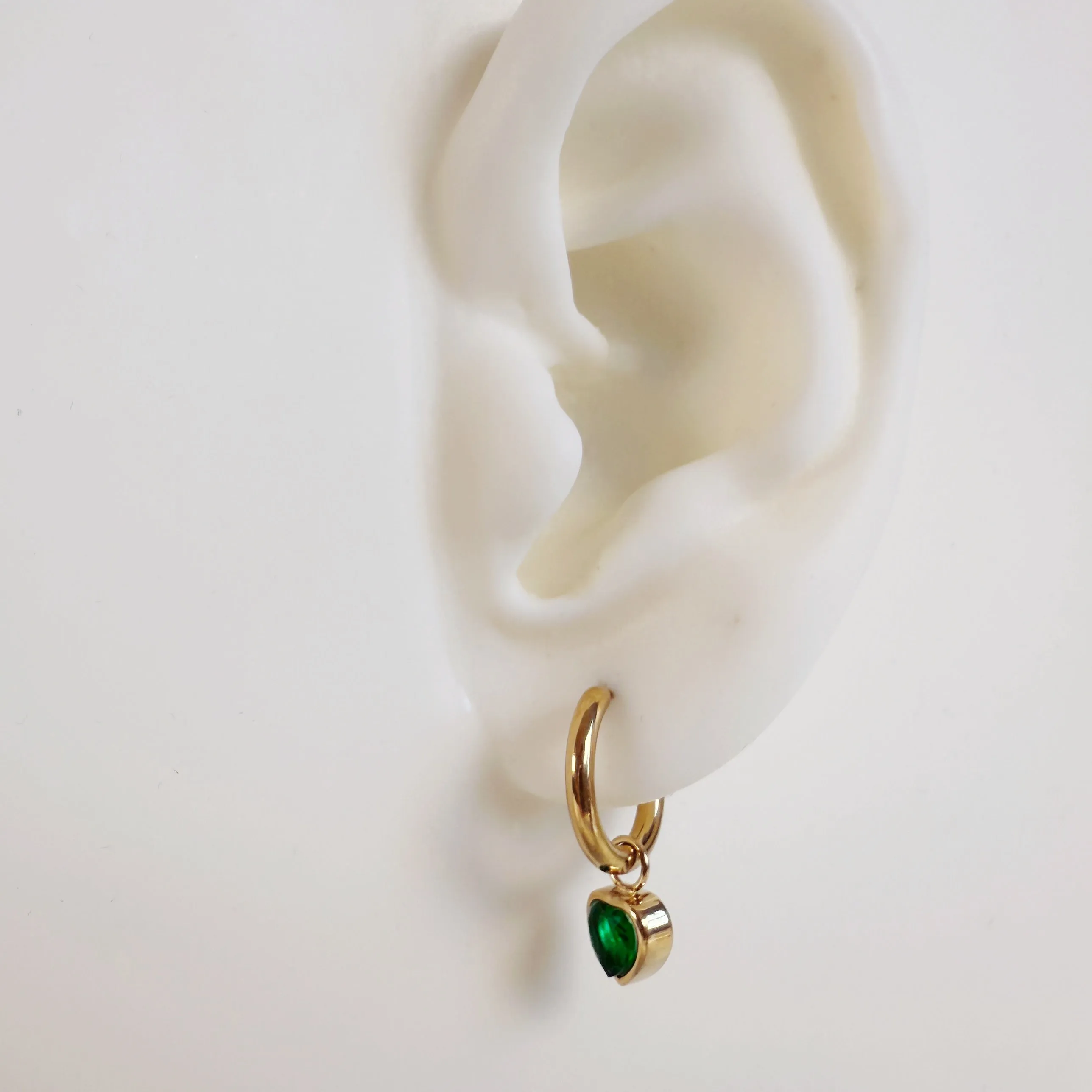 E199 gold dainty heart dangle huggie hoop earrings