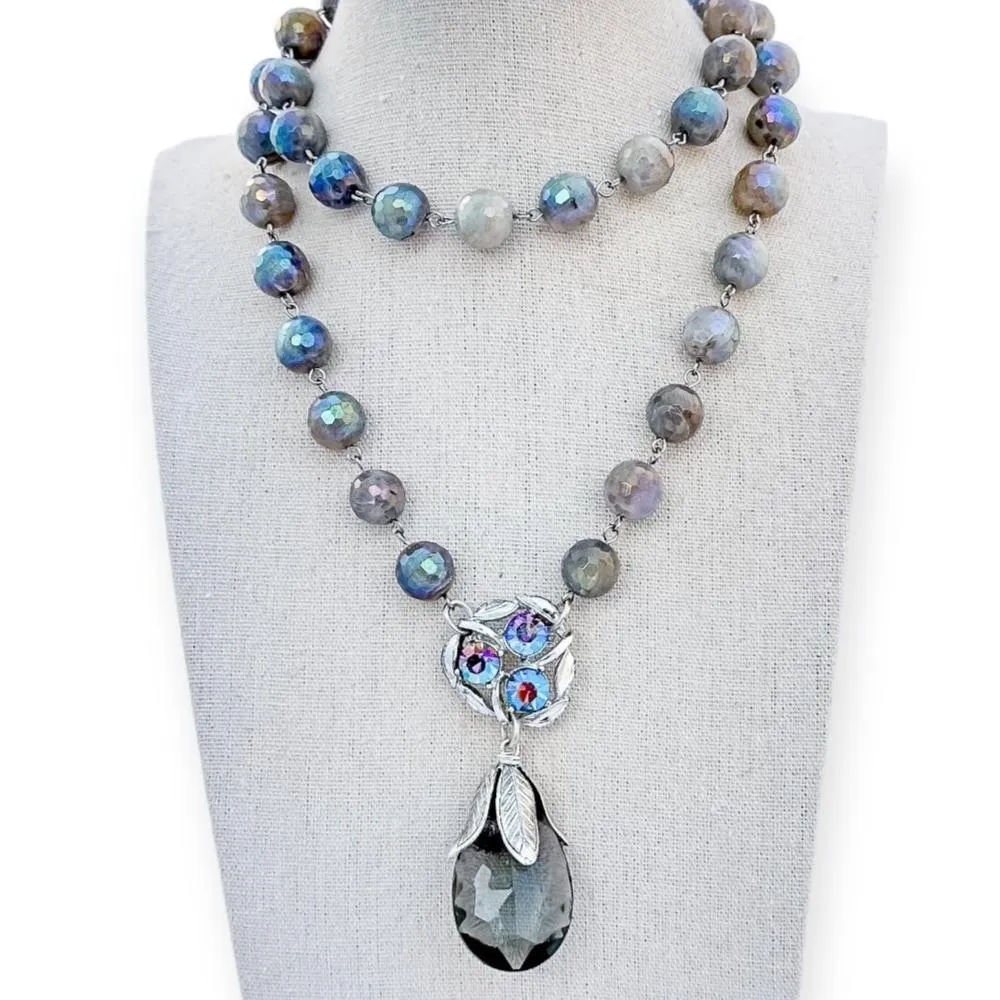 Flashy Sky Beaded Bauble Necklace