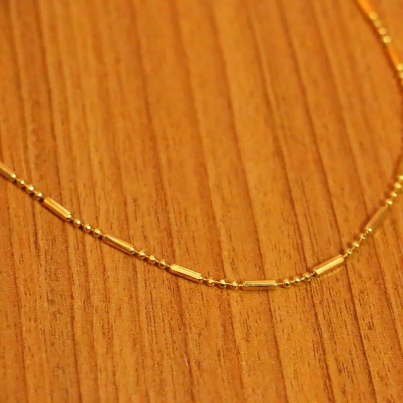 GOLD NECKLACES