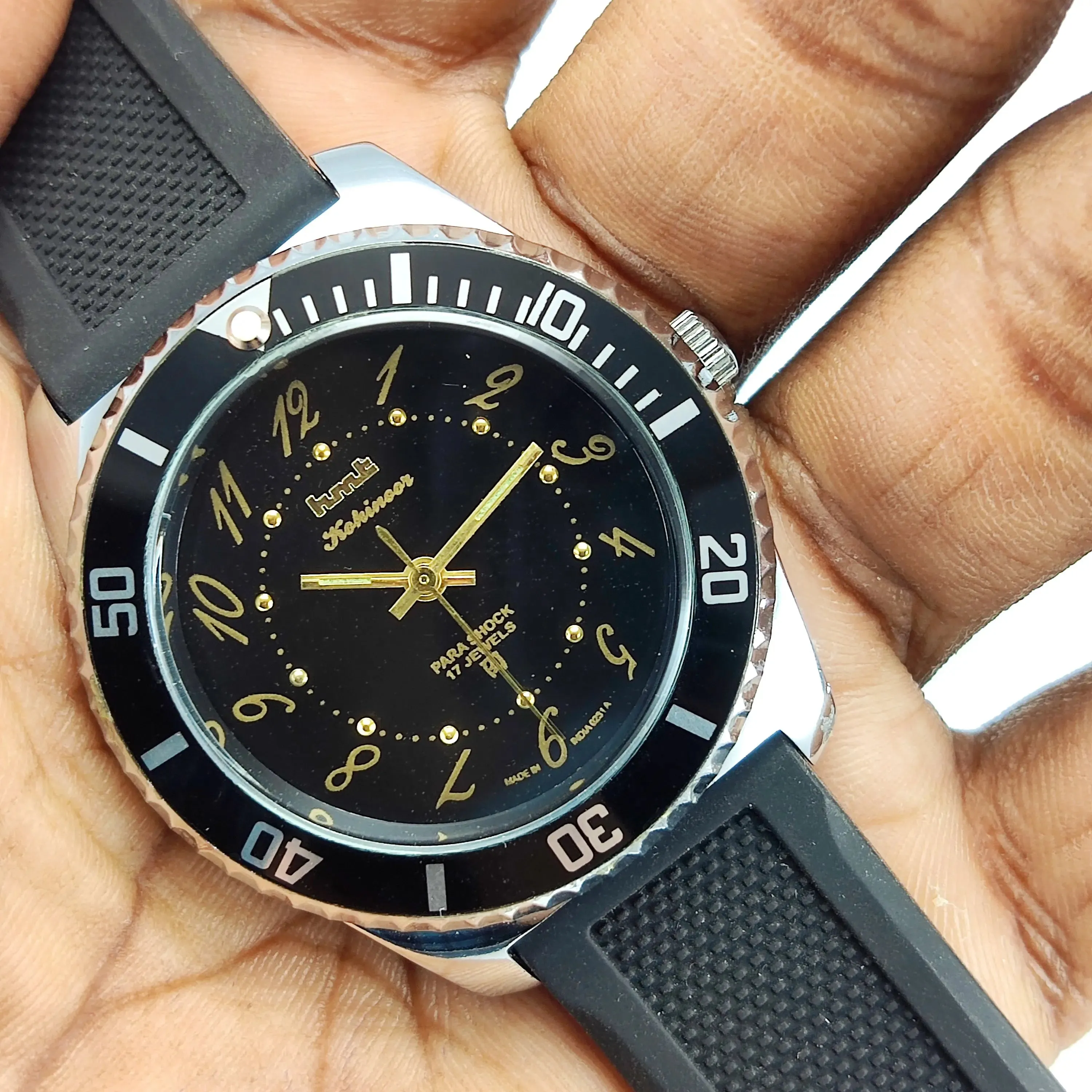 HMT Kohinoor Black Dial Para Shock 17 Jewels Transparent Back Men's Sports Watch