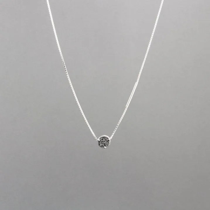 LUNA NECKLACE