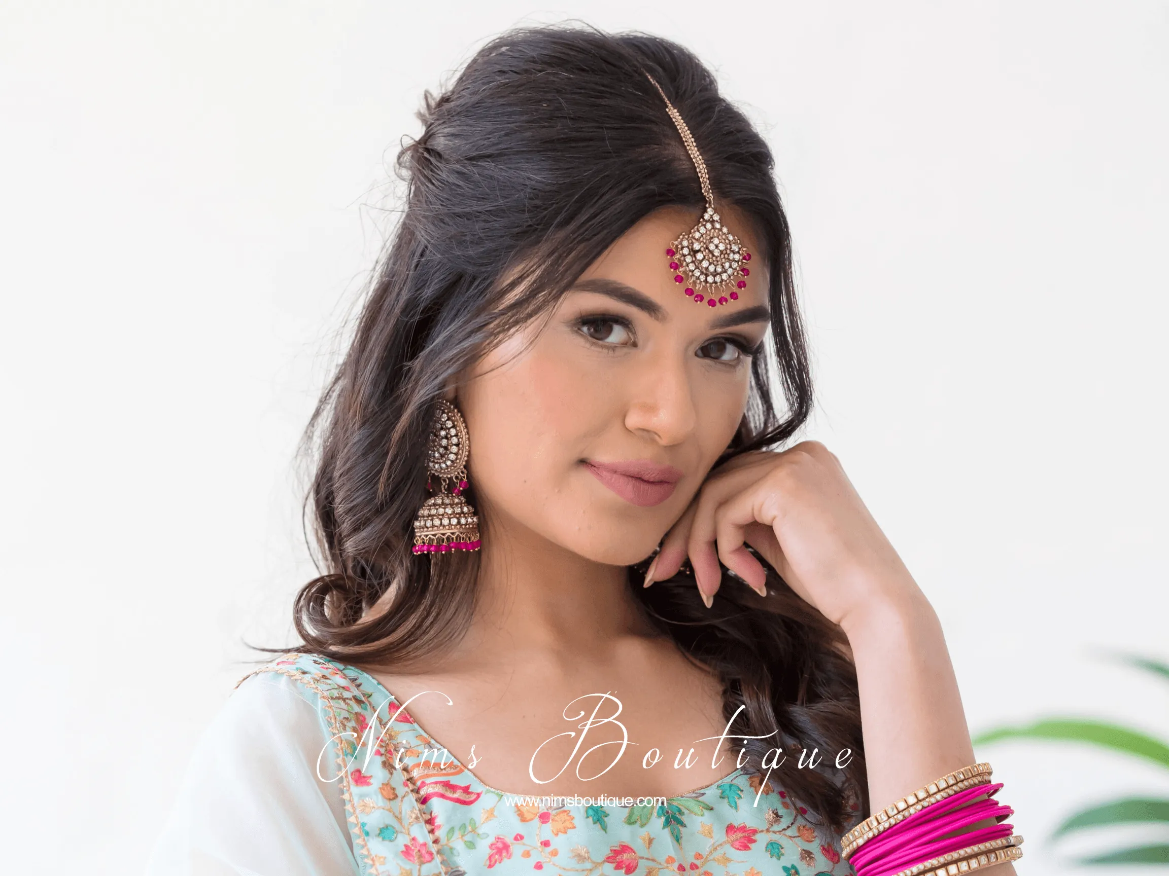 Royal Antique Gold & Hot Pink Tikka Set