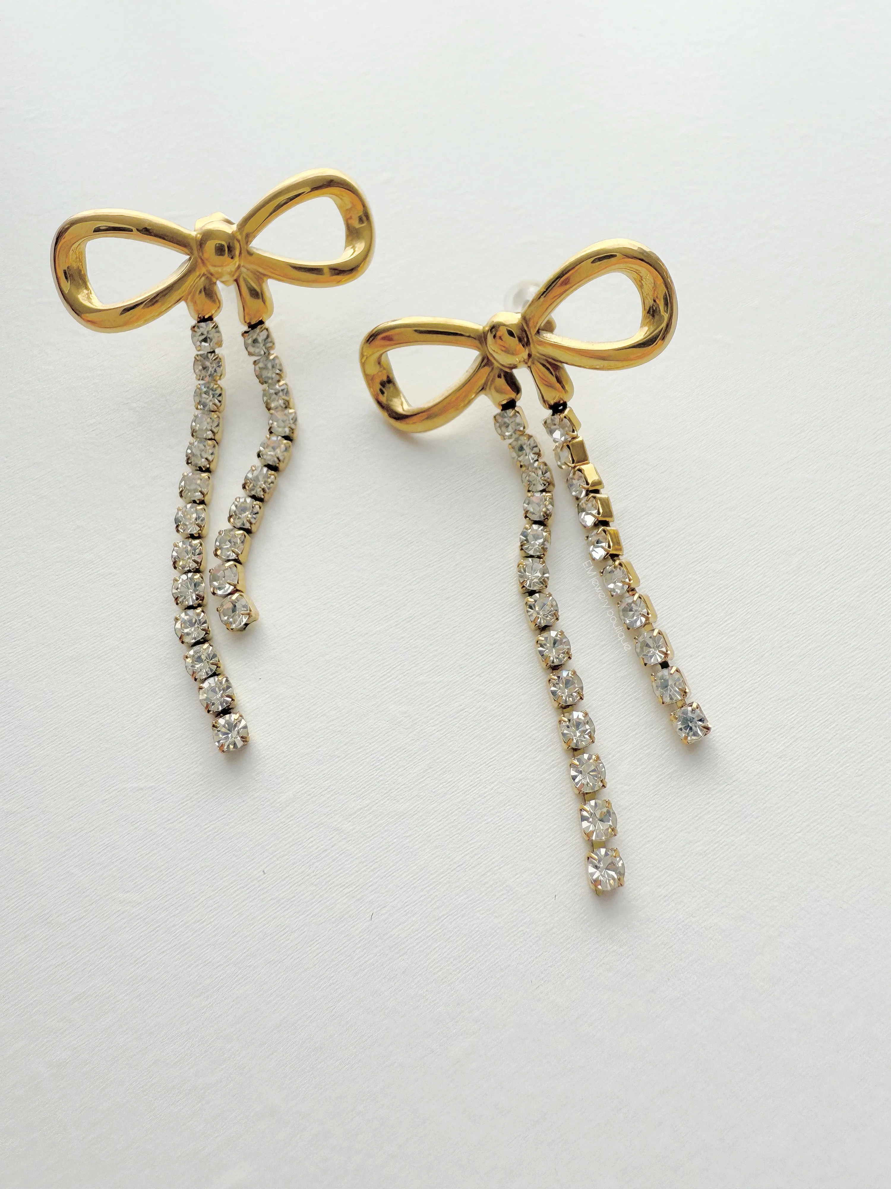 Shiny Bow Earrings