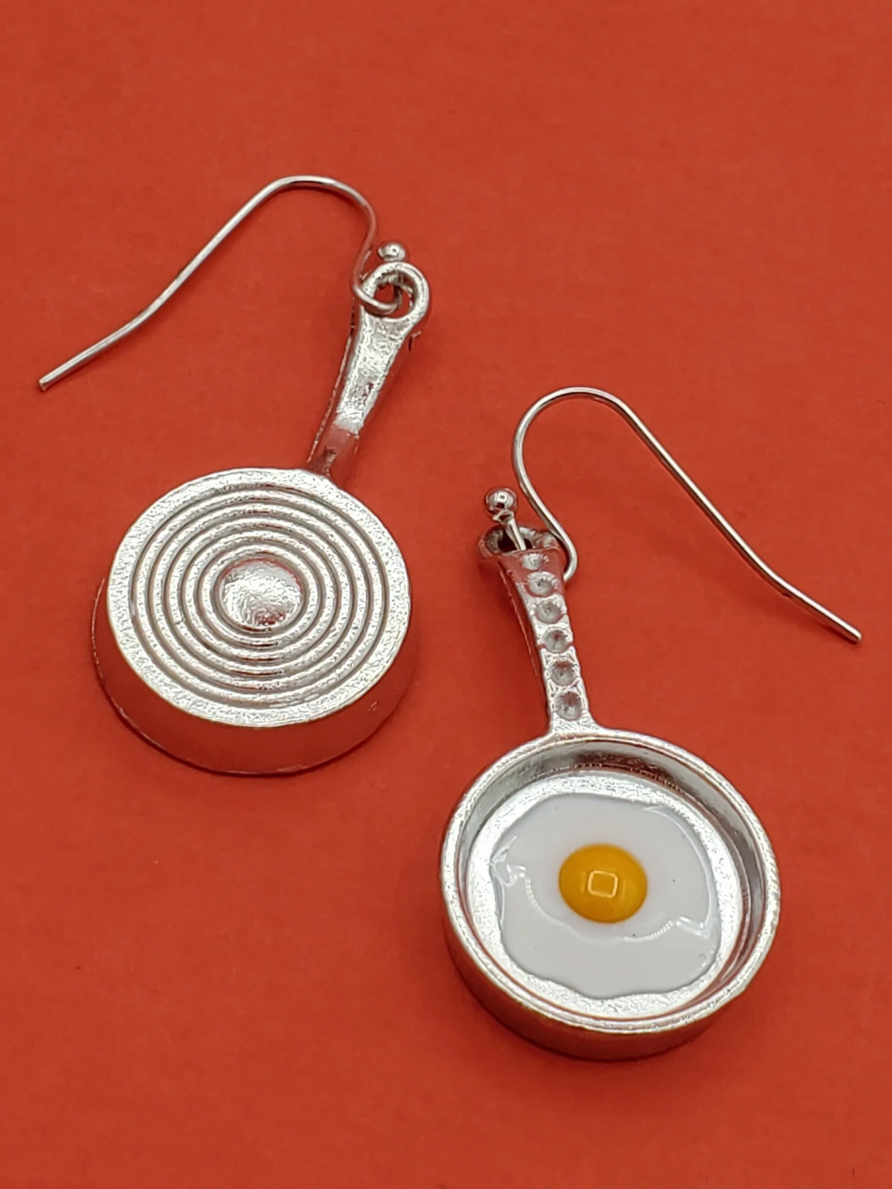 Silver Metal Fried Egg in a Pan Dangle Earrings