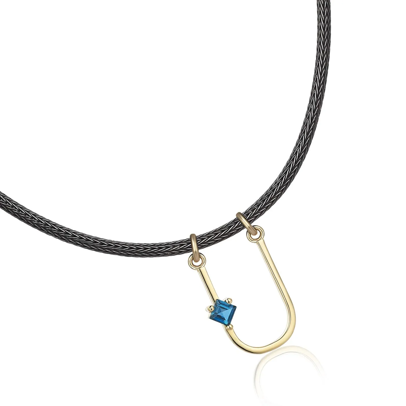 U Necklace