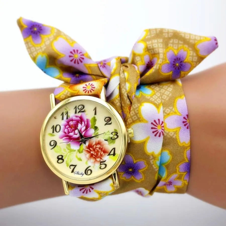 Women Unique New Design Floral Fabric Wrist Watches